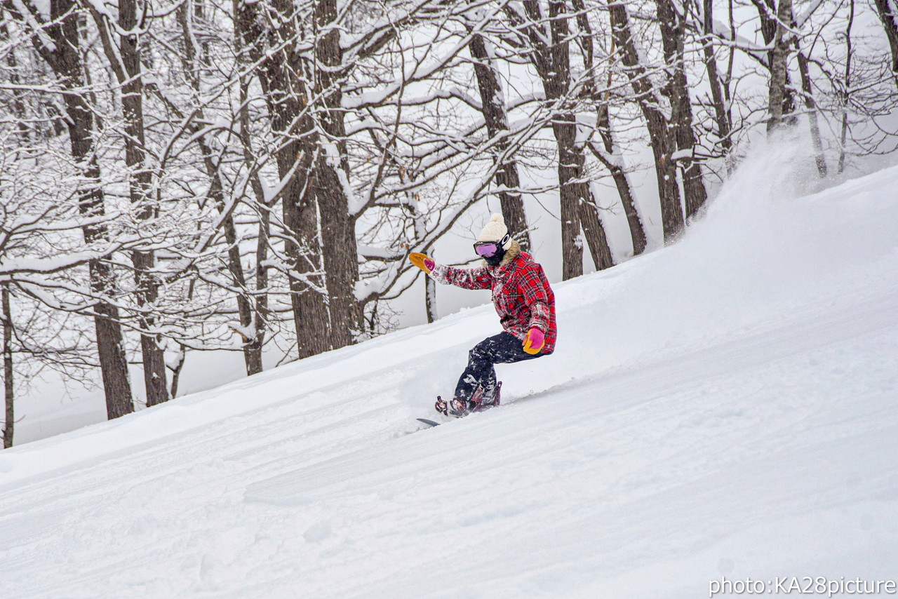 新嵐山スカイパーク・メムロスキー場　十勝エリアに待望の大雪＆パウダースノーがやって来た！歓喜のノートラックライディング(^^)v